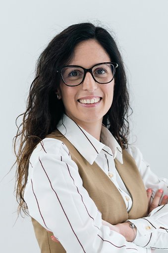 Noemy_339x509.jpg